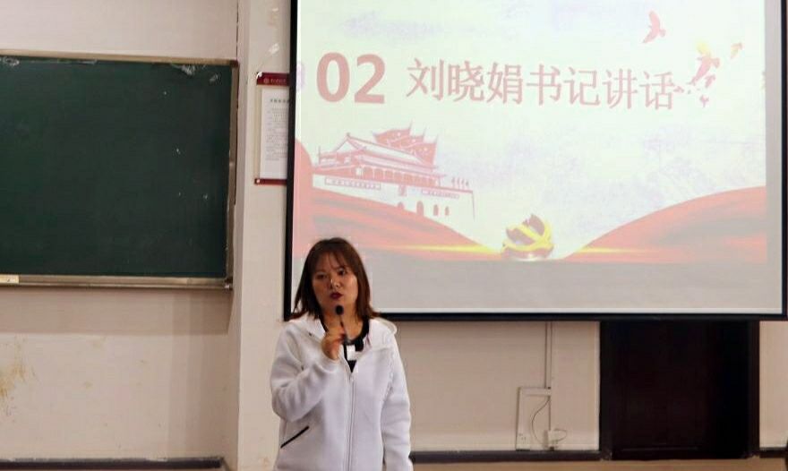 EC530628CC2E24B12A345EAE453E755B.jpg EC530628CC2E24B12A345EAE453E755B.jpg